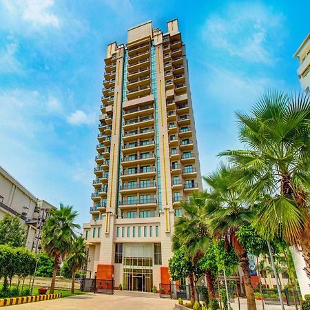 Rhythm Gurugram Hotel & Suites, Sohna Road Gurgaon Buitenkant foto