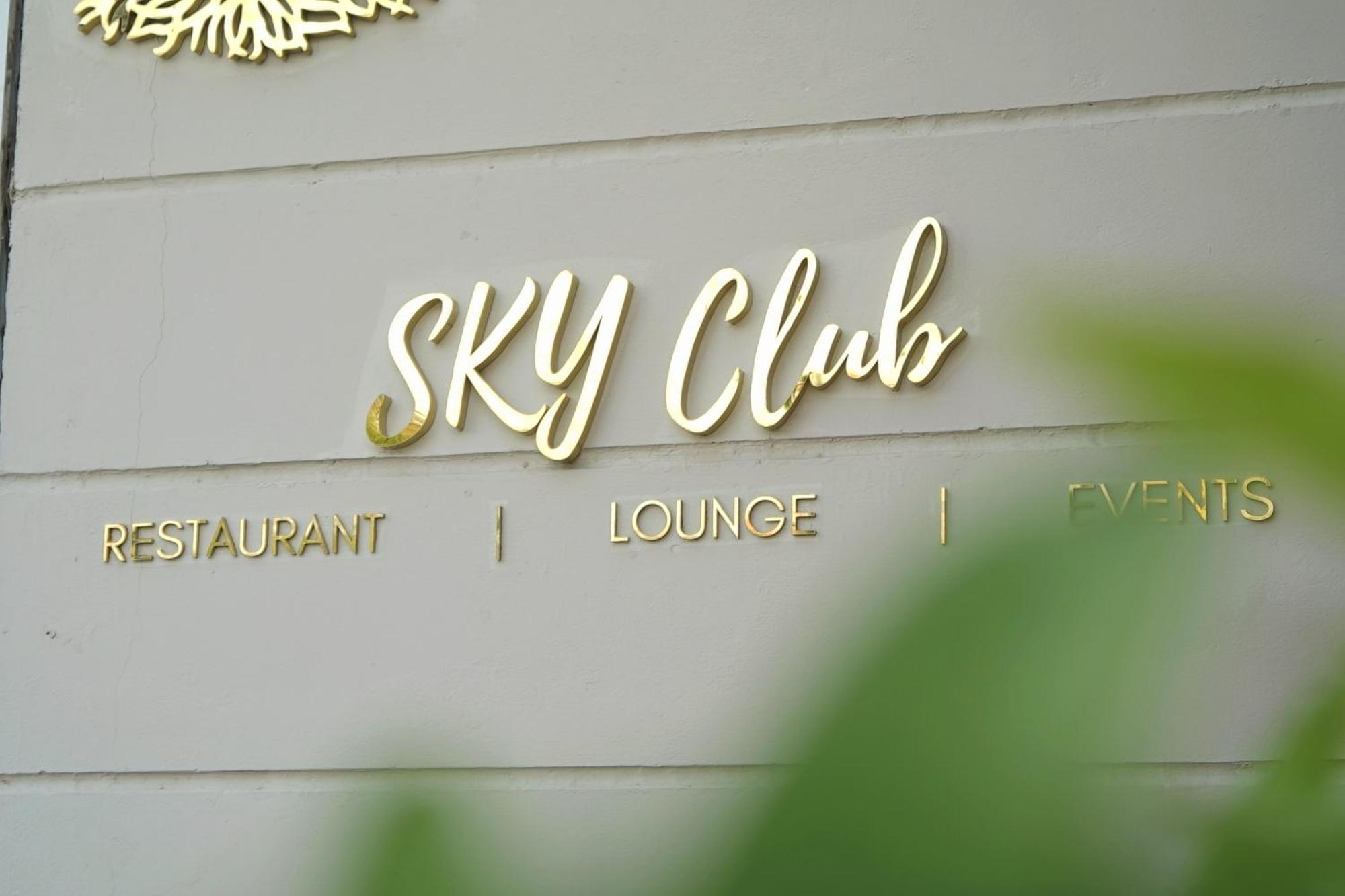 Rhythm Gurugram Hotel & Suites, Sohna Road Gurgaon Buitenkant foto