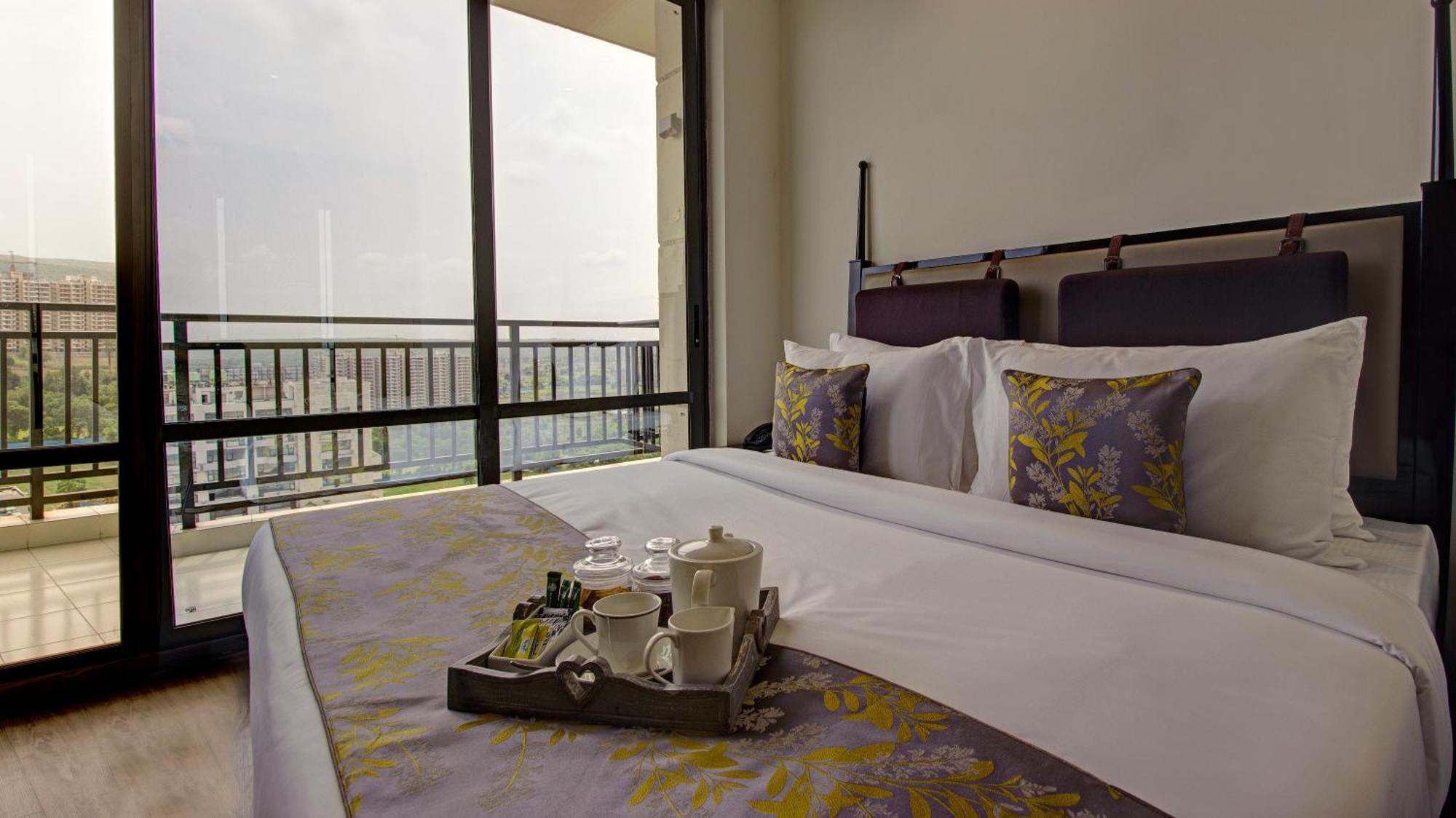 Rhythm Gurugram Hotel & Suites, Sohna Road Gurgaon Buitenkant foto